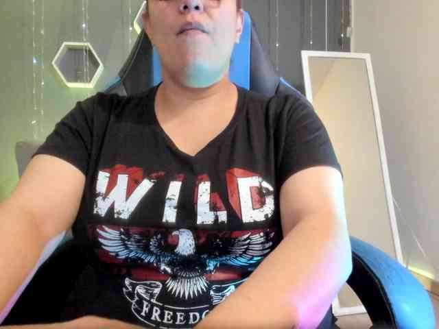 Sammy-owens webcam