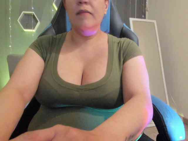 Sammy-owens webcam