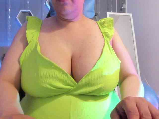 Sammy-owens webcam