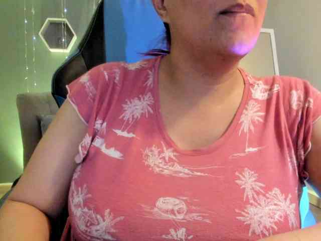 Sammy-owens webcam