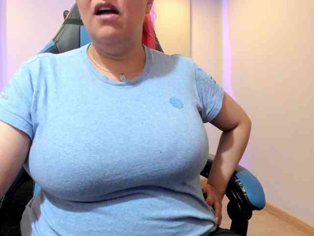 Sammy-owens webcam