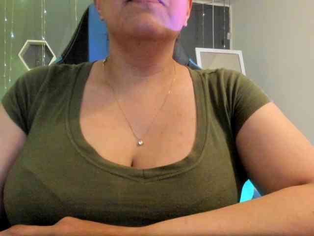 Sammy-owens webcam