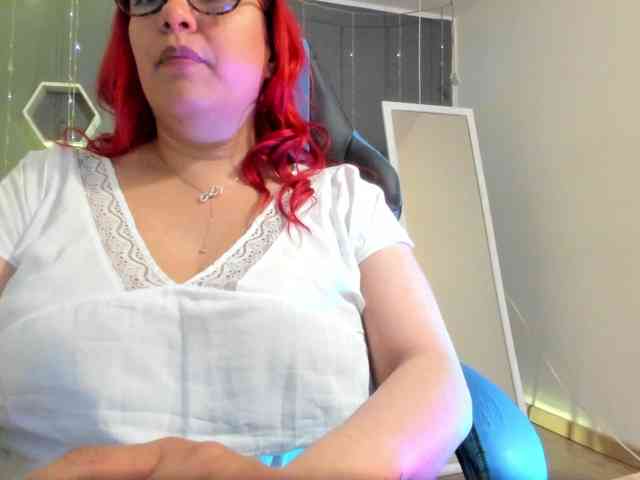 Sammy-owens webcam