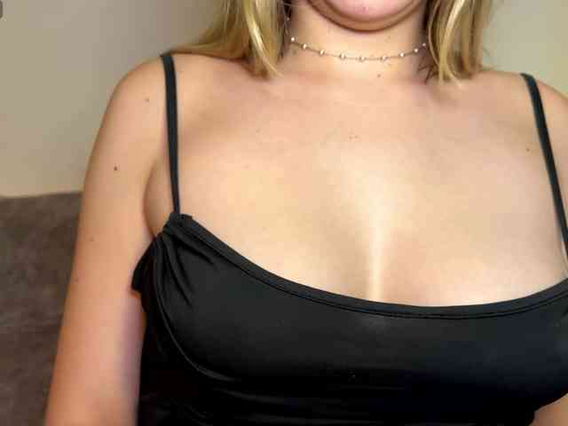 Missblair12 webcam