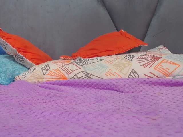 meganmilf2's BongaCams show and profile