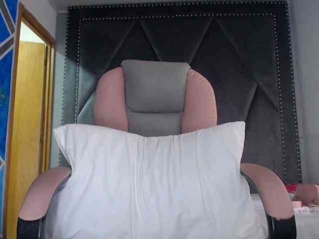 meganmilf2 webcam
