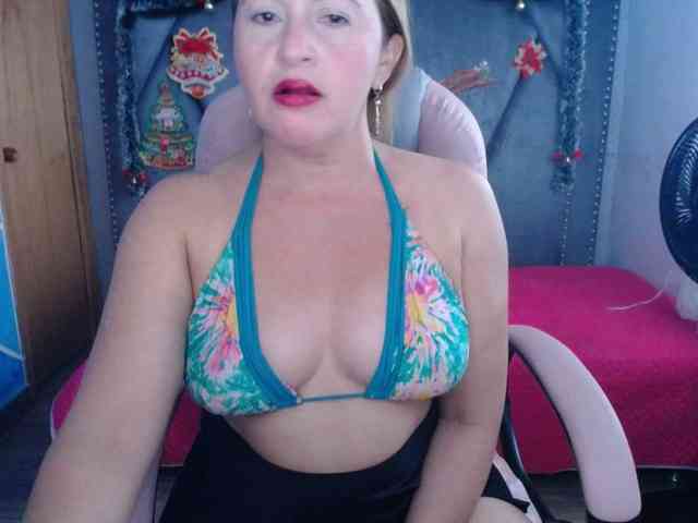 meganmilf2 webcam