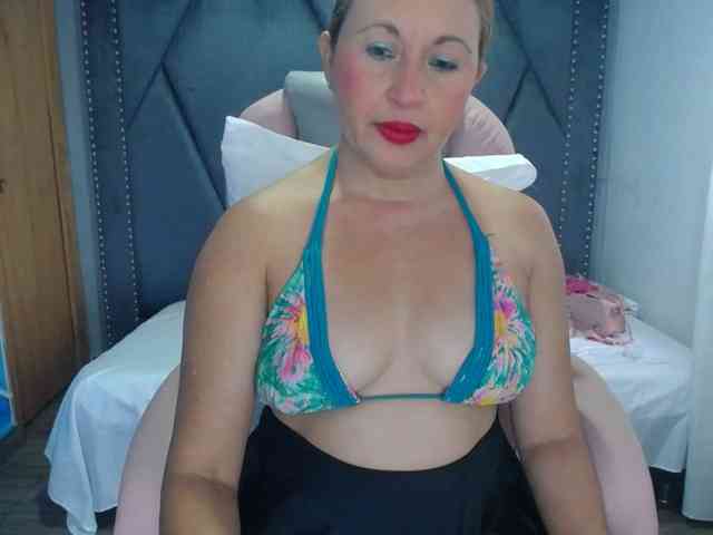 meganmilf2 webcam