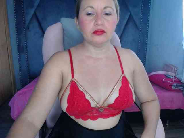 meganmilf2 webcam