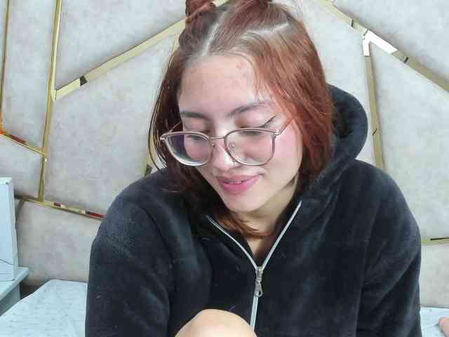 Cloe-candy webcam