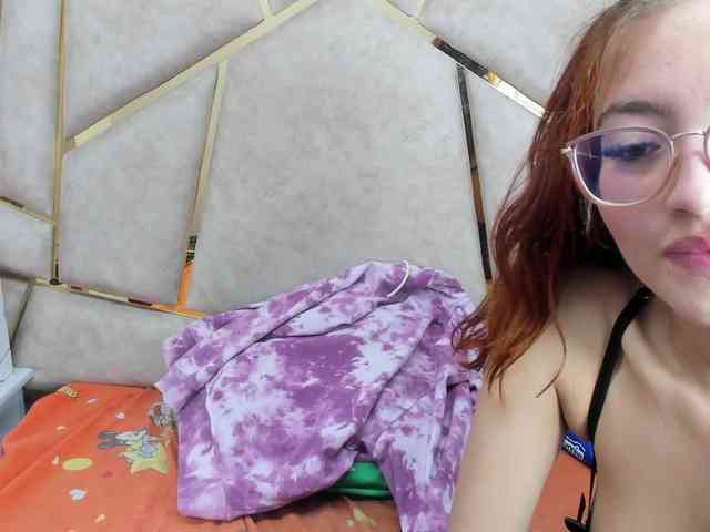 Cloe-candy webcam