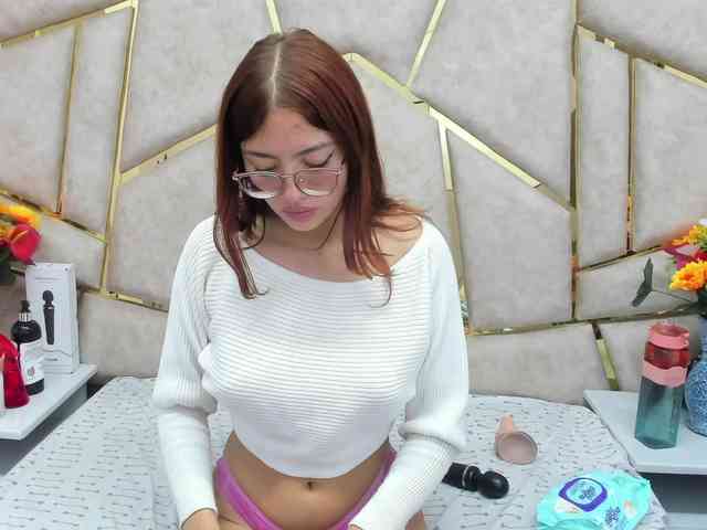 Cloe-candy webcam