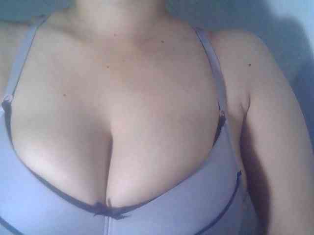 DirtyAsian webcam