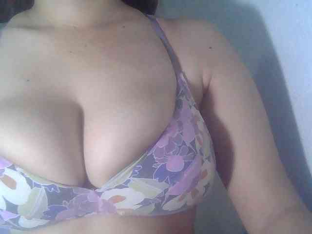 DirtyAsian webcam