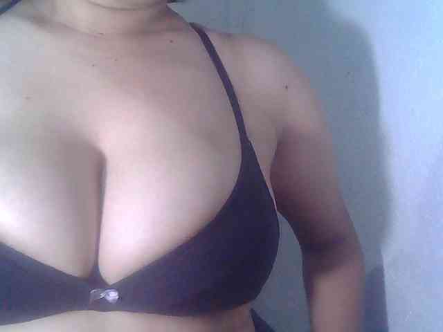 DirtyAsian webcam