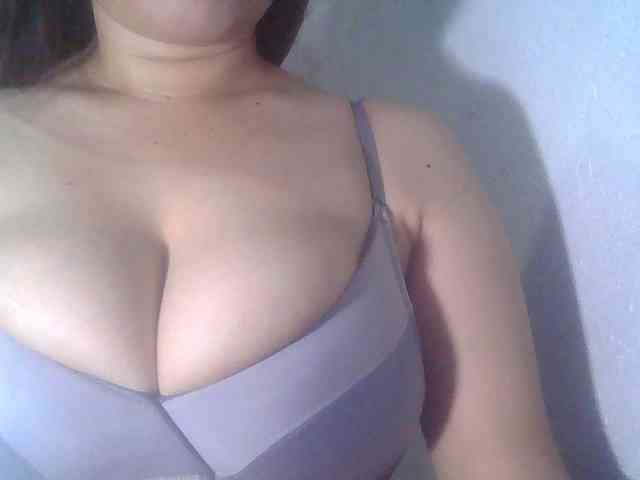DirtyAsian webcam