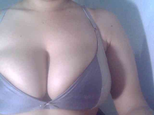 DirtyAsian webcam