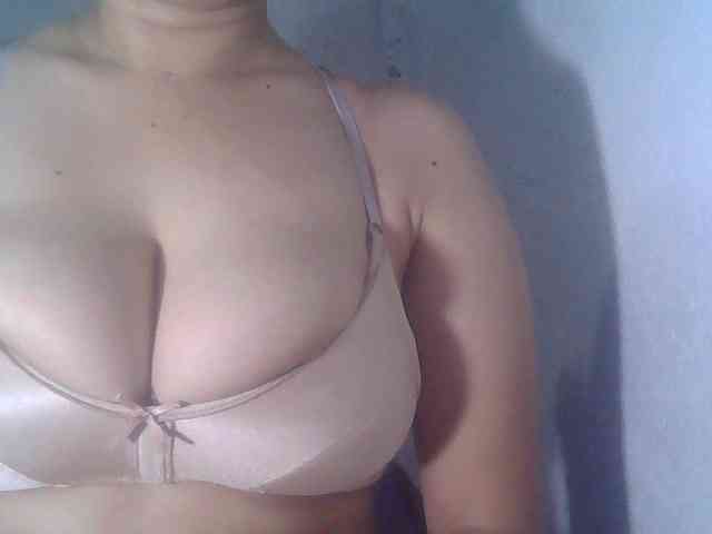 DirtyAsian webcam