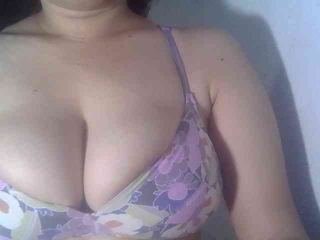 DirtyAsian webcam