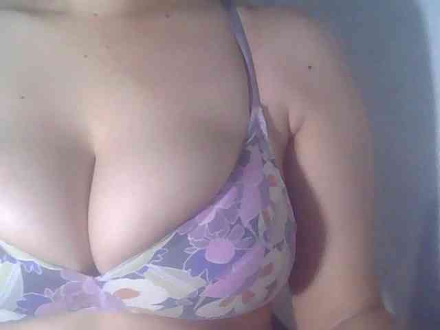 DirtyAsian webcam