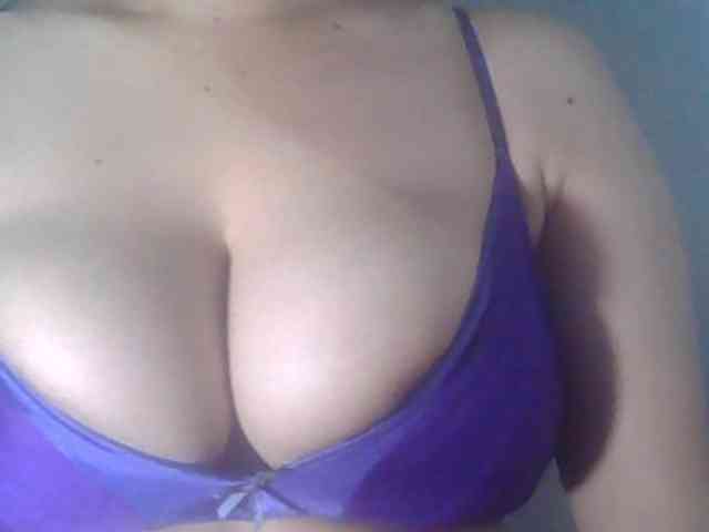 DirtyAsian webcam
