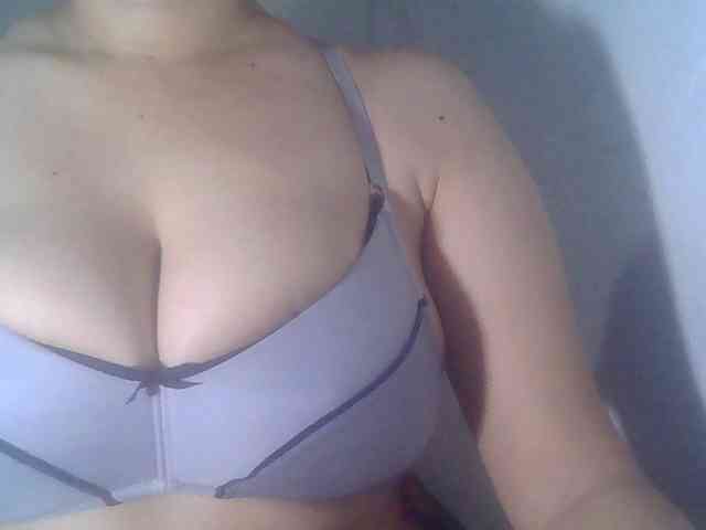 DirtyAsian webcam
