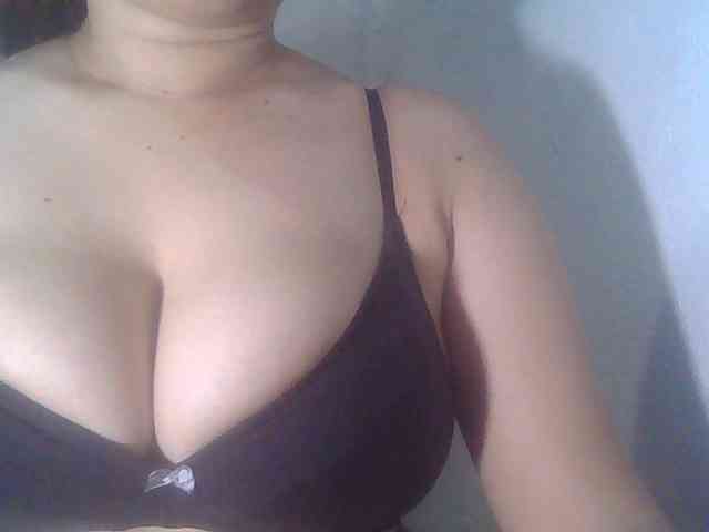 DirtyAsian webcam