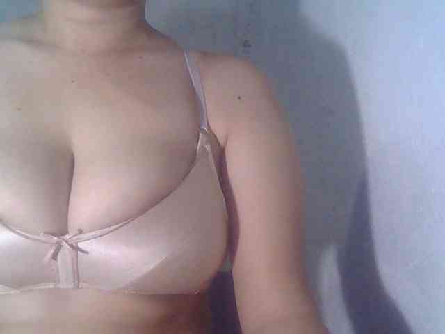 DirtyAsian webcam