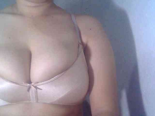 DirtyAsian webcam