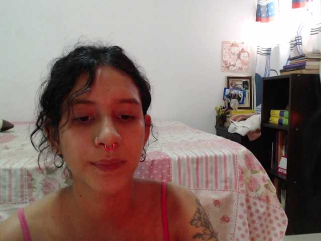 AlinaWoolf from BongaCams