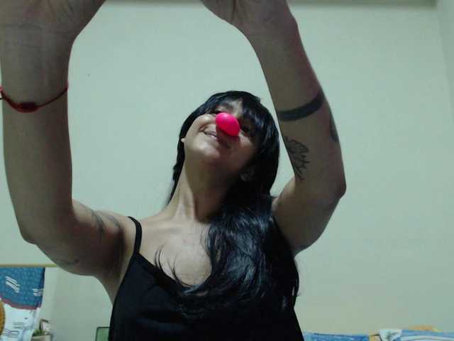 AlinaWoolf's BongaCams show and profile