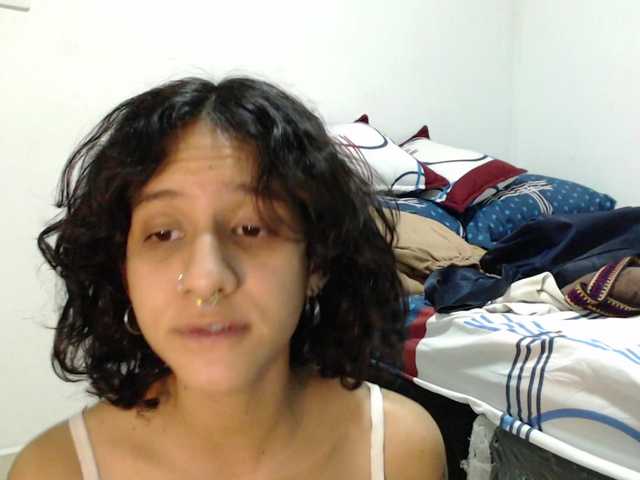  AlinaWoolf chat room