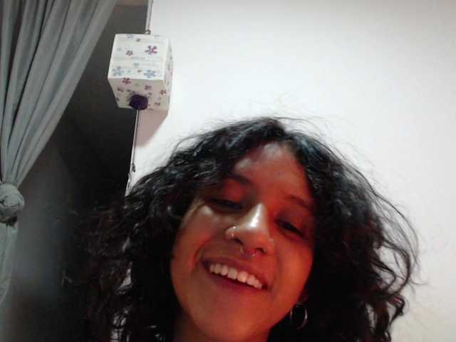 AlinaWoolf's BongaCams show and profile