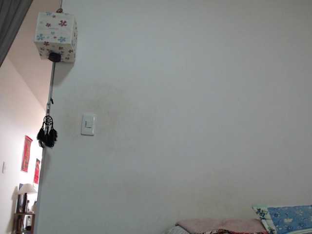 AlinaWoolf's BongaCams show and profile