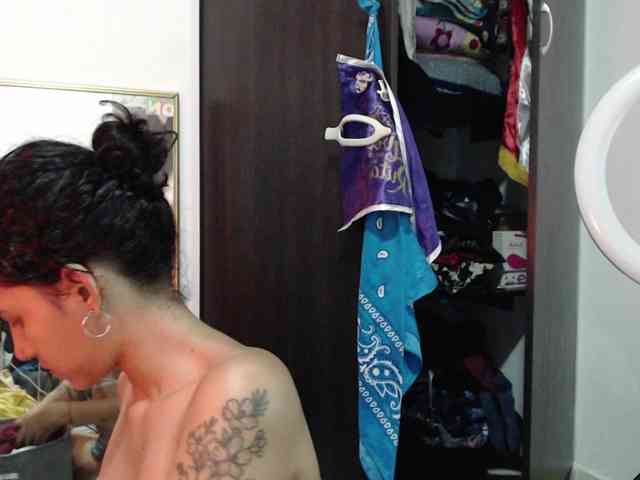 AlinaWoolf AlinaWoolf