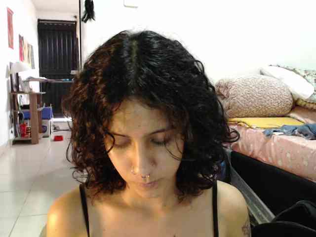 AlinaWoolf AlinaWoolf