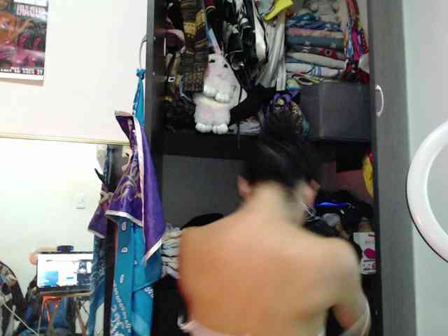 AlinaWoolf AlinaWoolf