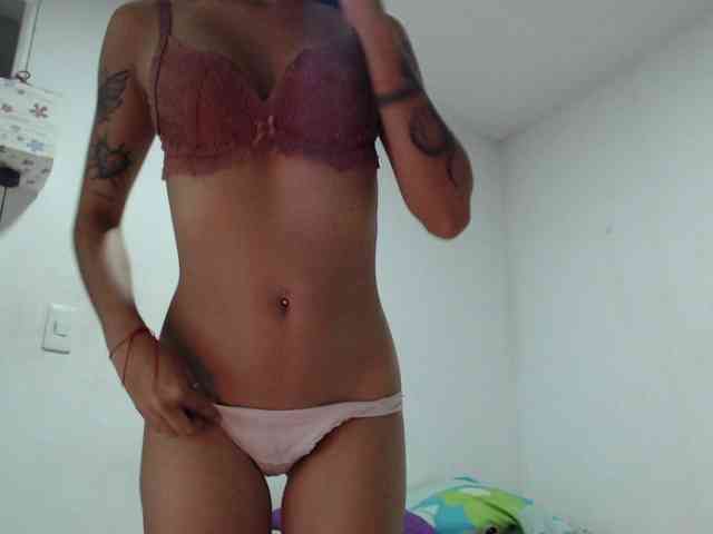 AlinaWoolf AlinaWoolf