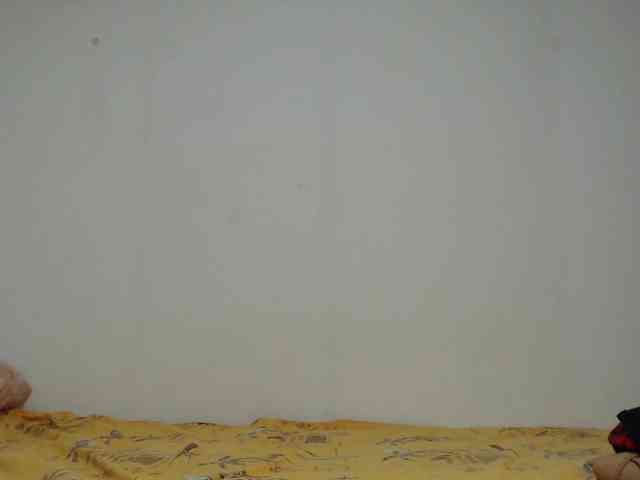 AlinaWoolf webcam