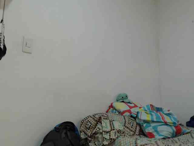 AlinaWoolf webcam