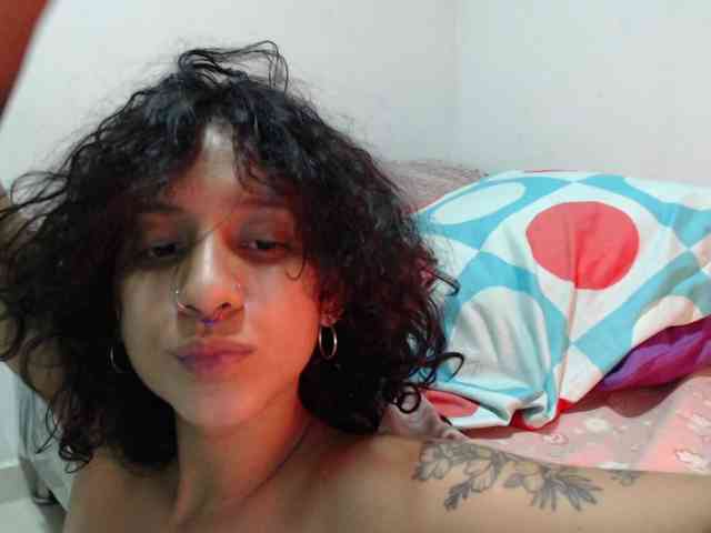 AlinaWoolf AlinaWoolf