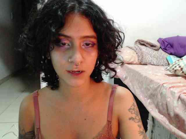 AlinaWoolf AlinaWoolf