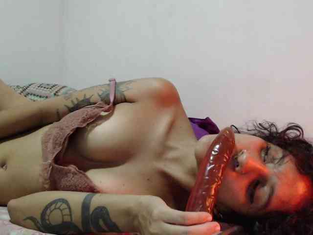 AlinaWoolf AlinaWoolf