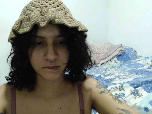 AlinaWoolf AlinaWoolf