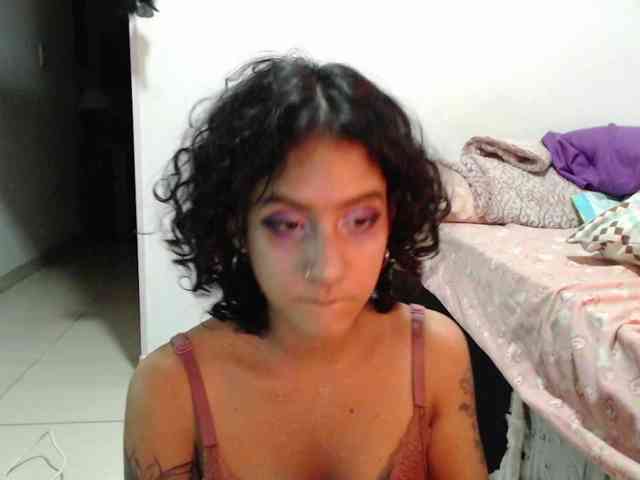 AlinaWoolf AlinaWoolf