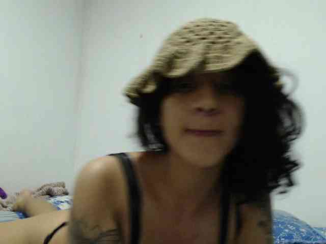 AlinaWoolf AlinaWoolf