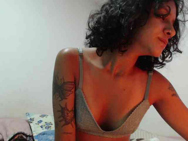 AlinaWoolf AlinaWoolf