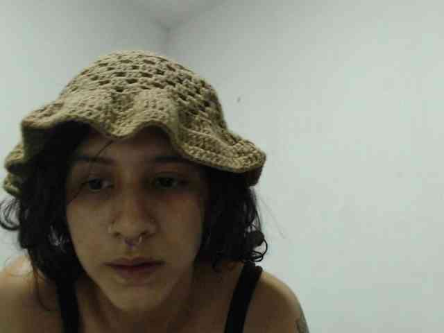 AlinaWoolf AlinaWoolf