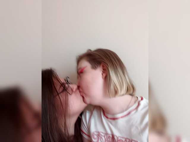 go to chat with HolyDevilS