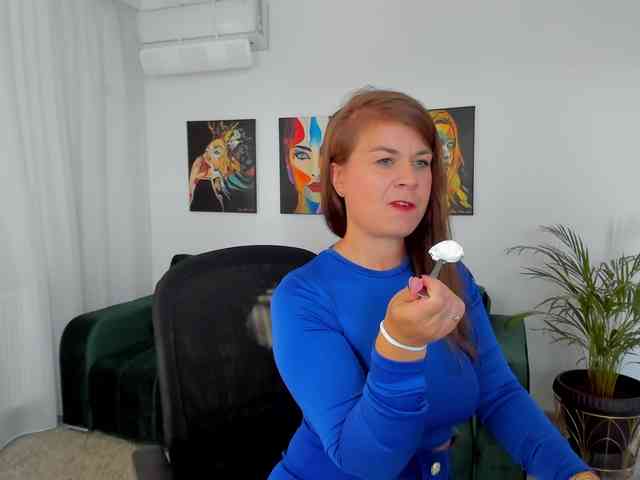 SuaveGia webcam